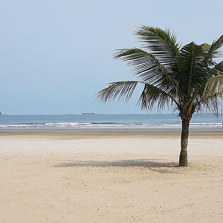 Apartamento Em Frente A Praia Do Embare - Santos Экстерьер фото
